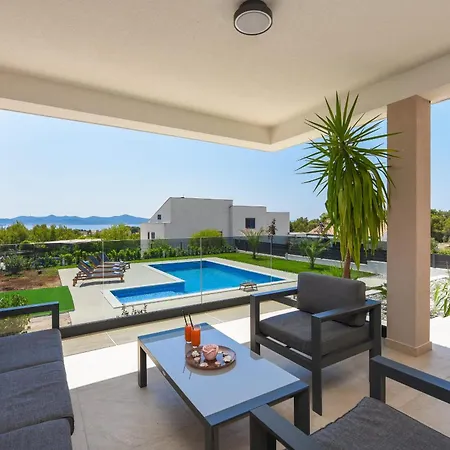 Sunlight Zadarvillas * זאדאר