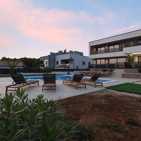 Sunlight Zadarvillas זאדאר