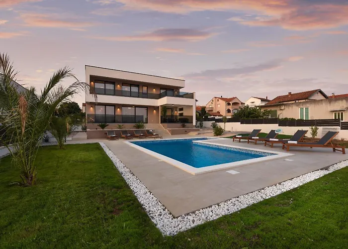 Sunlight Zadarvillas * 扎达尔