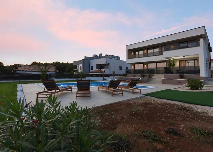 Sunlight Zadarvillas 扎达尔